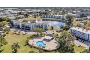 4031 Berkshire 4031 Deerfield Beach, FL 33442 - MLS#A11959552