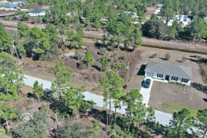 943 Foxdale Ave Lehigh Acres, FL 33974 - MLS#A11959620