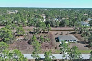 943 Foxdale Ave Lehigh Acres, FL 33974 - MLS#A11959620