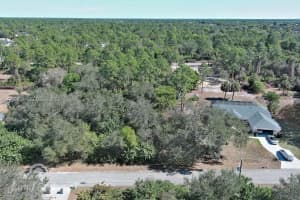 414 Lake Ave Lehigh Acres, FL 33972 - MLS#A11959633