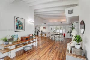 14530 Garden Dr Miami, FL 33168 - MLS#A11959686