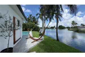 6705 Ficus Dr Miramar, FL 33023 - MLS#A11959755