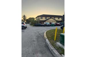 1074 Ne 210th Terr, Miami