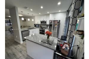 1074 Ne 210th Terr Miami, FL 33179 - MLS#A11959821