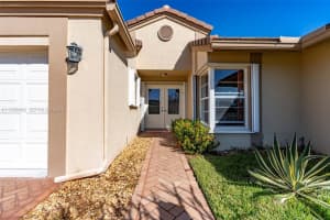 4024 Summer Chase Ct, Lake Worth