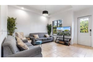 8362 Nw 52nd Ter Doral, FL 33166 - MLS#A11959846