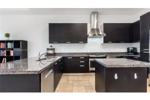 8362 Nw 52nd Ter Doral, FL 33166 - MLS#A11959846