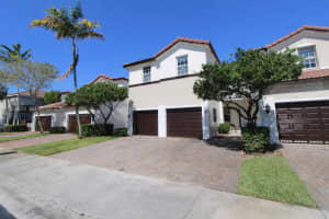 11531 NW 79th Ln, Medley, FL 33178, Sold 06/15/26