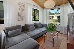 1516 Mayo St Hollywood, FL 33020 - MLS#A11959888