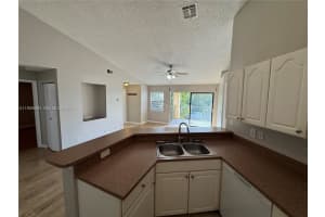 9999 Summerbreeze Dr 108 Sunrise, FL 33322 - MLS#A11959889