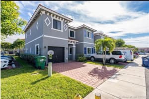 4411 Sw 163rd Psge 4411 Miami, FL 33185 - MLS#A11959914