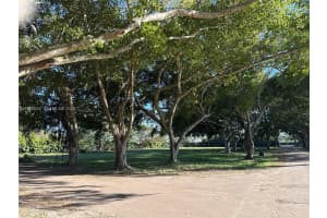 19051 Sw 136th St Miami, FL 33196 - MLS#A11959933