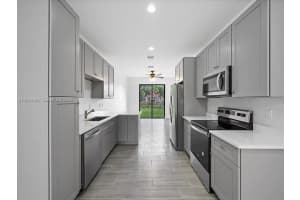 141 W 16th St Riviera Beach, FL 33404 - MLS#A11959982