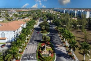 4246 Liron Ave 203 Fort Myers, FL 33916 - MLS#A11960010