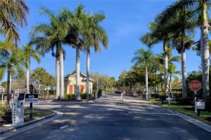 4246 Liron Ave 203 Fort Myers, FL 33916 - MLS#A11960010