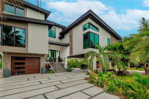 68 Mutiny Pl Key Largo, FL 33037 - Off Market