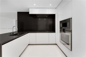 300 Biscayne Blvd Way 2009 Miami, FL 33131 - MLS#A11960018