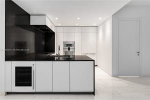 300 Biscayne Blvd Way 2009 Miami, FL 33131 - MLS#A11960018