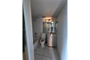 15675 Sw 82nd Cir Ln 3-3 Miami, FL 33193 - MLS#A11960031