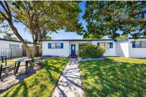 720 Ne 171st St North Miami Beach, FL 33162 - MLS#A11960039