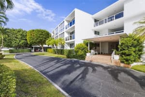 1 Harbour Way 108 Bal Harbour, FL 33154 - MLS#A11960051