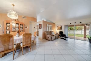 20103 Nw 57th Pl Hialeah, FL 33015 - MLS#A11960083