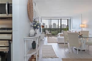 20301 W Country Club Dr APT 728, Aventura, FL 33180, - MLS#A11960095