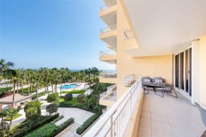 799 Crandon Blvd 605 Key Biscayne, FL 33149 - MLS#A11960157