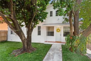 2508 10th St , Miami, FL 33135 - MLS#A11960186