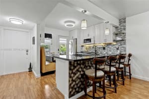 5100 Washington St 207 Hollywood, FL 33021 - MLS#A11960208