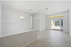 833 Crestview Cir Weston, FL 33327 - MLS#A11960236