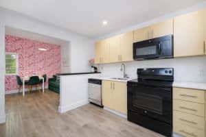 2129 Washington Ave 205 Miami Beach, FL 33139 - MLS#A11960251