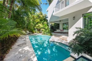 650 Curtiswood Dr Key Biscayne, FL 33149 - MLS#A11960258