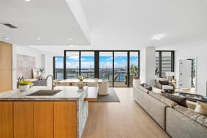 500 Alton 2203 Miami Beach, FL 33139 - MLS#A11960280