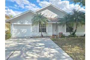 621 Nw 205th Ave, Pembroke Pines