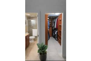 1470 Ne 125th Ter 701 North Miami, FL 33161 - MLS#A11960328