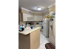 4677 Nw 9th St 106 Miami, FL 33126 - MLS#A11960375