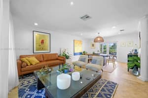 8330 Sw 171st St Palmetto Bay, FL 33157 - MLS#A11960385