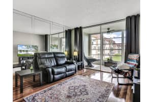 2741 N Pine Island Rd 208, Sunrise