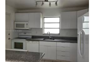 1020 94th St 503 Bay Harbor Islands, FL 33154 - MLS#A11960466