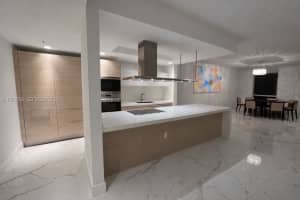 17301 Biscayne Blvd 206 North Miami Beach, FL 33160 - MLS#A11960558