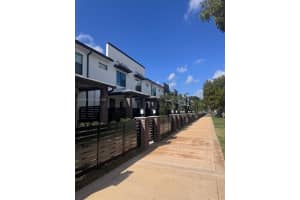 750 Nw 82nd Ter 750 Plantation, FL 33324 - MLS#A11960588