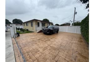 41 E 54th St 41 Hialeah, FL 33013 - MLS#A11960638