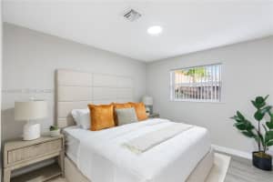 322 Sw 14th St 4 Fort Lauderdale, FL 33315 - MLS#A11960645