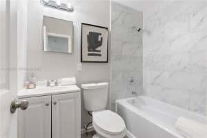 322 Sw 14th St 4 Fort Lauderdale, FL 33315 - MLS#A11960645