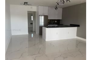 725 Sw 11th Ave 17f Hallandale Beach, FL 33009 - MLS#A11960654