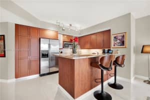 2831 N Ocean Blvd 308n Fort Lauderdale, FL 33308 - MLS#A11960683