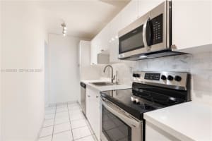 100 Lincoln Rd 307 Miami Beach, FL 33139 - MLS#A11960688