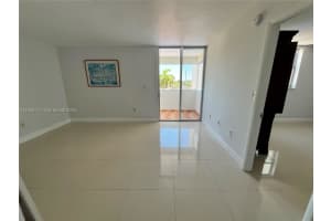 5050 Nw 7th St 312 Miami, FL 33126 - MLS#A11960712