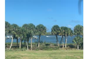 6102 Se Landing Way 14 Stuart, FL 34997 - MLS#A11960713